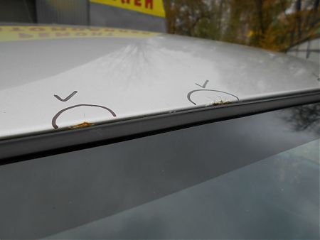 Очаги ржавчины на крыше Toyota Corolla