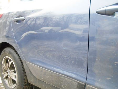 Задняя правая дверь Hyundai ix35 до ремонта и покраски