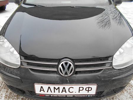 Капота Volkswagen Golf после покраски