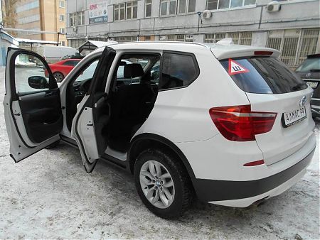 Левые двери BMW X3 после замены