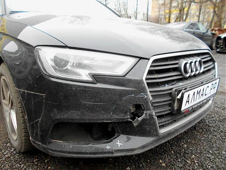 Повреждения бампера Audi A3