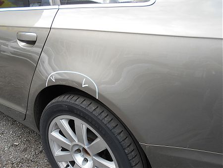 Повреждения заднего крыла Audi A6