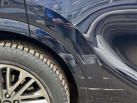 Притертость на задней двери Lexus